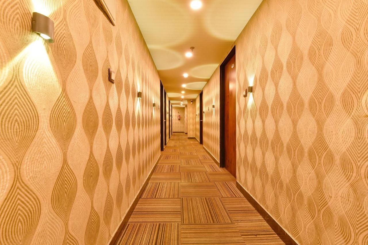Fabhotel Queens Hub Dzsaipur Kültér fotó